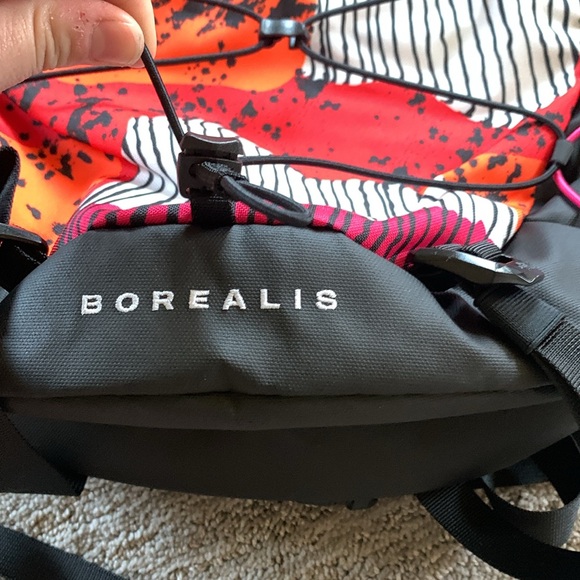 The North Face Women’s Borealis Commuter Laptop Backpack Fiery Red Abstract NWT - Picture 10 of 16